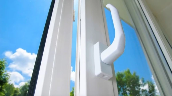 Како јасно и елегантно очистити прозоре у Дњепру?